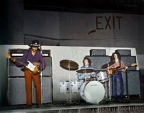 Jimi Hendrix / Soft Machine on Mar 30, 1968 [700-small]