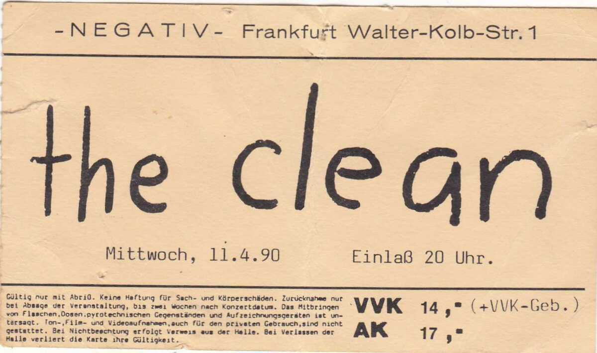 Apr 11, 1990: The Clean at Negativ Frankfurt am Main, Hesse, Germany ...