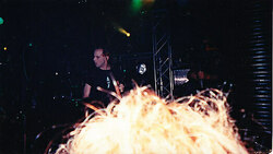 Static-X on Apr 4, 2001 [697-small]