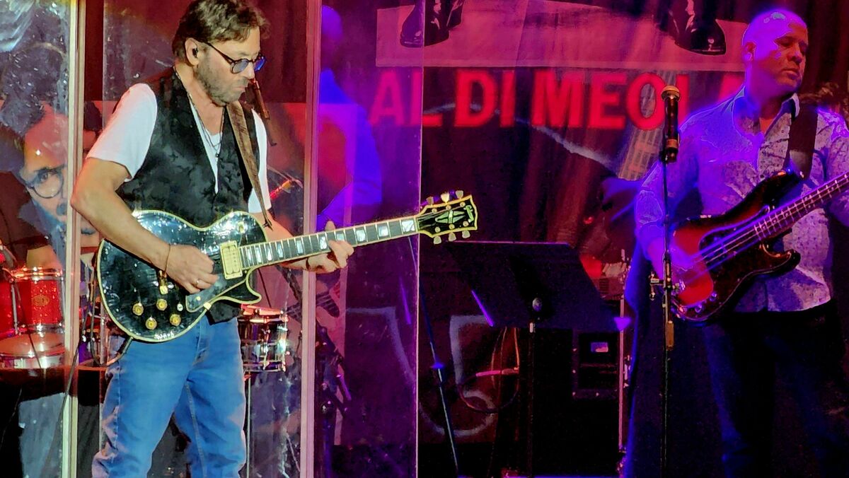 Al Di Meola Concert & Tour History (Updated for 2024) Concert Archives