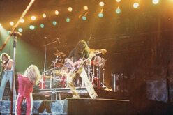 Van Halen / St. Paradise on Jun 17, 1979 [540-small]