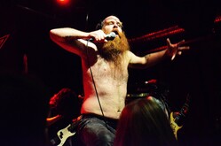 King Dude / Foie Gras / Valient Thorr on Aug 11, 2016 [630-small]