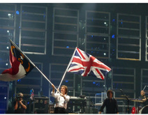 Paul McCartney on Jul 28, 2010 [255-small]