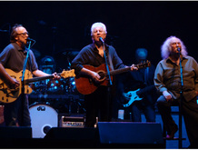 Crosby, Stills & Nash on Sep 17, 2010 [335-small]
