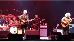 Crosby, Stills & Nash on Sep 17, 2010 [337-small]