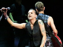 Depeche Mode / Bat For Lashes on Aug 24, 2013 [223-small]