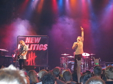 Thirty Seconds to Mars / New Politics on Oct 8, 2013 [330-small]