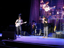 ZZ Top / Jeff Beck / Tyler Bryant on Aug 20, 2014 [526-small]