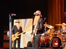 ZZ Top / Jeff Beck / Tyler Bryant on Aug 20, 2014 [575-small]