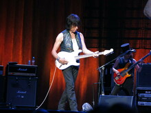 ZZ Top / Jeff Beck on Aug 16, 2014 [676-small]