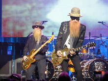 ZZ Top / Jeff Beck on Aug 16, 2014 [795-small]
