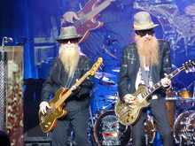 ZZ Top / Jeff Beck on Aug 16, 2014 [809-small]