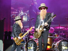 ZZ Top / Jeff Beck on Aug 16, 2014 [825-small]