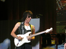 ZZ Top / Jeff Beck on Aug 16, 2014 [858-small]