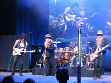 ZZ Top / Jeff Beck on Aug 16, 2014 [940-small]