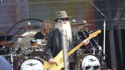 ZZ Top on May 28, 2010 [964-small]