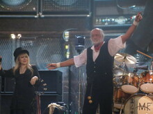 Fleetwood Mac on Apr 1, 2015 [722-small]