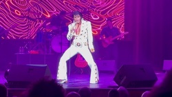 Dean Z - The Ultimate Elvis! on Jan 9, 2024 [158-small]