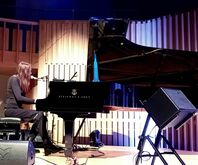 Thea Gilmore / Liam Frost on Feb 9, 2024 [076-small]