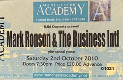 Mark Ronson & The Business Intl on Oct 2, 2010 [842-small]