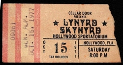 Lynyrd Skynyrd on Oct 15, 1977 [992-small]
