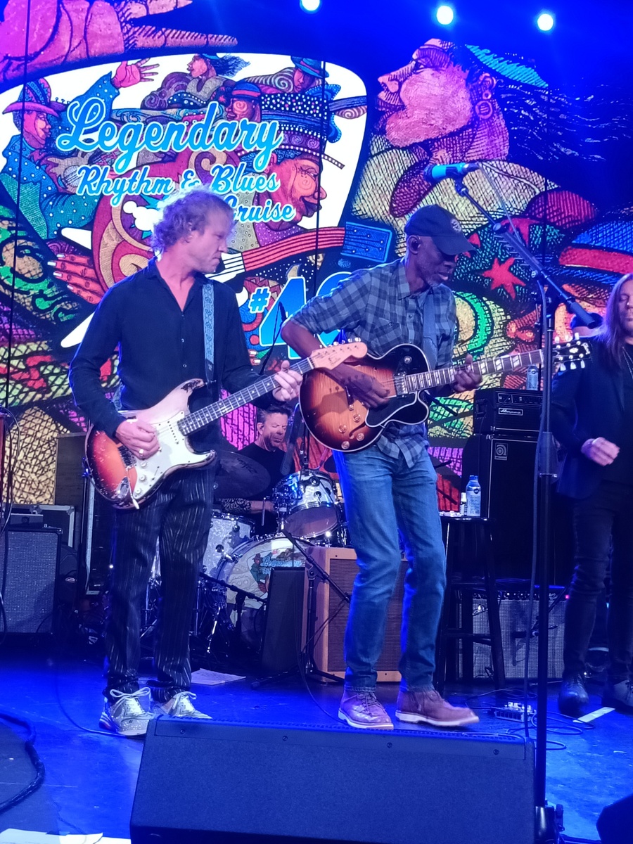 Keb' Mo' Concert & Tour History (Updated for 2024) Concert Archives