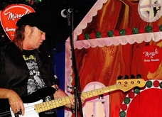 Stoney Curtis Band on Dec 26, 2019 [032-small]