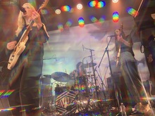 Alvvays / Slow Pulp on Nov 17, 2022 [996-small]