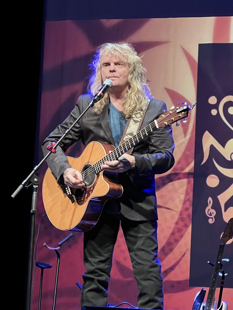 Carl Dixon Concert & Tour History (Updated for 2025) | Concert Archives