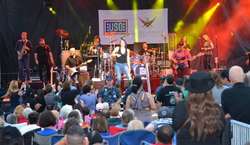 Gary Sinise and the Lt. Dan Band / The Remainders on Jun 14, 2014 [571-small]