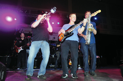 Gary Sinise and the Lt. Dan Band / The Remainders on Jun 14, 2014 [573-small]