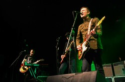 Brian Fallon & the Crowes / Chris Farren / Dead Swords on Dec 1, 2016 [648-small]