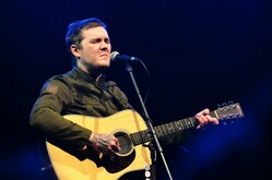 Brian Fallon & the Crowes / Chris Farren / Dead Swords on Dec 1, 2016 [657-small]