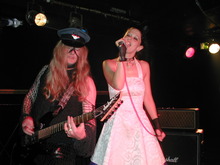 Screaming Banshee Aircrew / Scary Bitches / The Ghost of Lemora on Oct 2, 2004 [679-small]