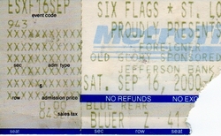 Foreigner on Sep 16, 2000 [979-small]