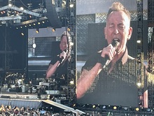 Bruce Spingsteen & The E Street Band / Bruce Springsteen on Jun 13, 2023 [429-small]