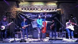 Yonder Mountain String Band on Oct 20, 2018 [965-small]