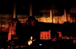 Roger Waters on Jun 6, 2000 [860-small]