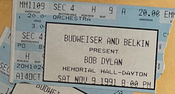 Bob Dylan on Nov 9, 1991 [068-small]