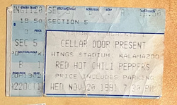 Red Hot Chili Peppers on Nov 20, 1991 [070-small]