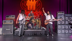 Los Lonely Boys / 80H Project on Jan 30, 2024 [407-small]