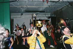 Mucca Pazza on Apr 29, 2011 [091-small]
