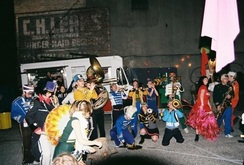 Mucca Pazza on Apr 29, 2011 [092-small]