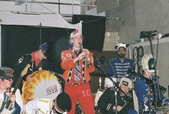 Mucca Pazza on Apr 29, 2011 [098-small]