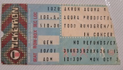 Todd Rundgren on Nov 3, 1982 [799-small]