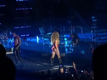 Lady Gaga on Apr 2, 2014 [970-small]