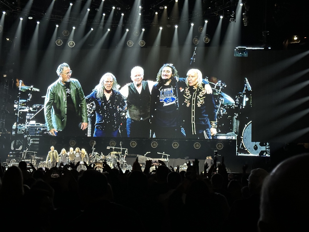 Steely Dan Concert & Tour History (Updated for 2024) Concert Archives