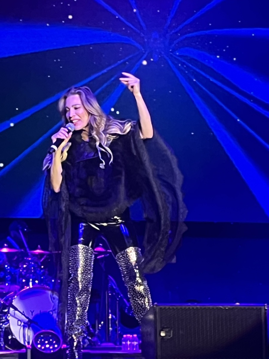 Taylor Dayne Concert & Tour History (Updated for 2024 2025) Concert
