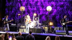 Stevie Nicks / The Pretenders on Oct 27, 2016 [311-small]