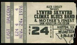 Lynyrd Skynyrd / Climax Blues Band / Mother's Finest on Nov 24, 1976 [391-small]